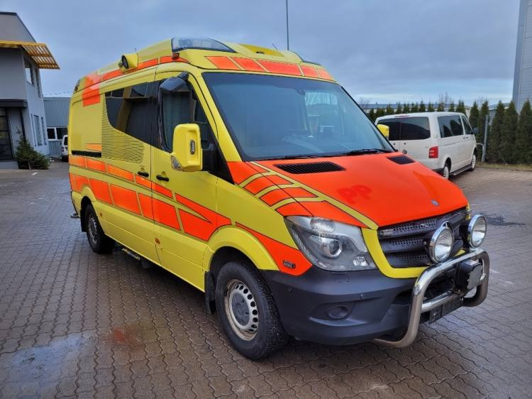 MERCEDES – BENZ SPRINTER 2.2D AMBULANCE (PROFILE) KLIMA 11.2014 EURO 5 - Ambulância: foto 1 MERCEDES – BENZ SPRINTER 2.2D AMBULANCE (PROFILE) KLIMA 11.2014 EURO 5 - Ambulância: foto 1
