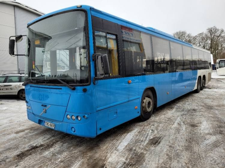 VOLVO B12BLE 8700 KLIMA, 8.2010, EURO 5, RAMP, 58 seats, 14,7m - Ônibus suburbano: foto 2 VOLVO B12BLE 8700 KLIMA, 8.2010, EURO 5, RAMP, 58 seats, 14,7m - Ônibus suburbano: foto 2