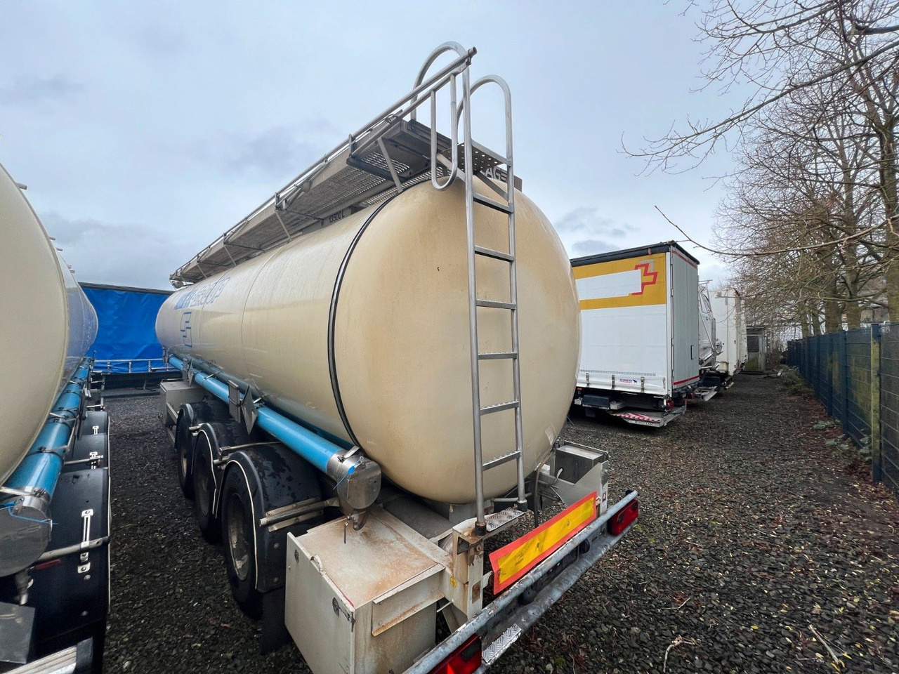 Lag 32000 l Lebensmitteltank mit 3 Kammern, ADR - Semirreboque tanque: foto 5 Lag 32000 l Lebensmitteltank mit 3 Kammern, ADR - Semirreboque tanque: foto 5