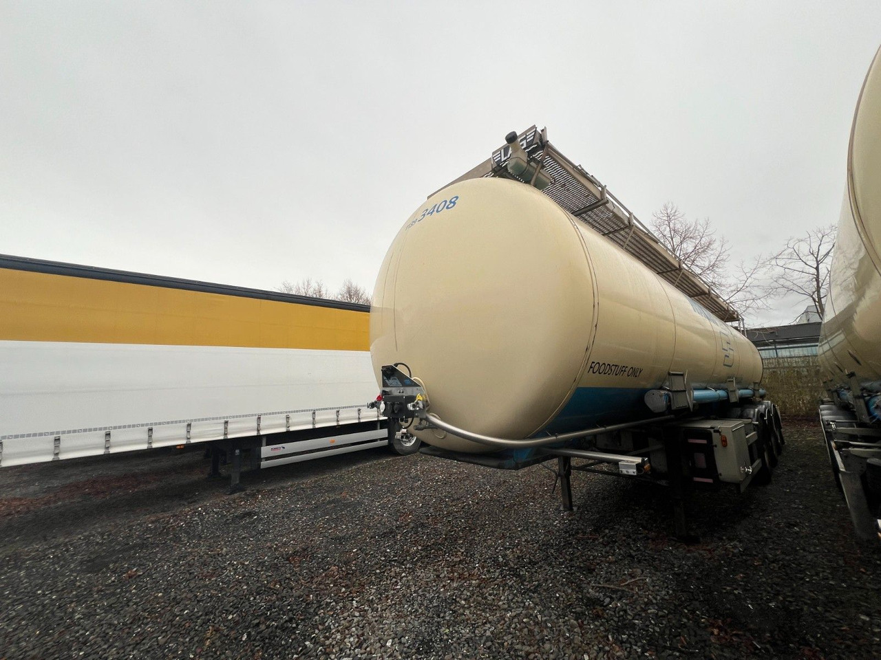 Lag 32000 l Lebensmitteltank mit 3 Kammern, ADR - Semirreboque tanque: foto 2 Lag 32000 l Lebensmitteltank mit 3 Kammern, ADR - Semirreboque tanque: foto 2
