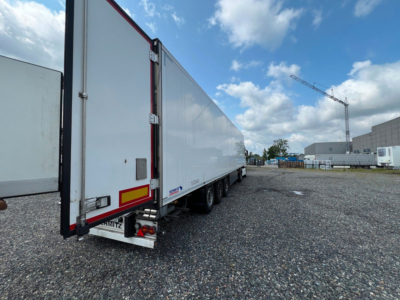 Schmitz Cargobull SKO 24/L - 13.4 FP 45 Cool V7, Schmitz S.CU V2.0 - Semi-reboque frigorífico: foto 3 Schmitz Cargobull SKO 24/L - 13.4 FP 45 Cool V7, Schmitz S.CU V2.0 - Semi-reboque frigorífico: foto 3