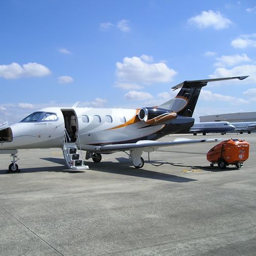 AERO SPECIALTIES diesel-electric hybrid GPU JETGO-550-MTI-RJ - Unidade de energia terrestre: foto 3 AERO SPECIALTIES diesel-electric hybrid GPU JETGO-550-MTI-RJ - Unidade de energia terrestre: foto 3
