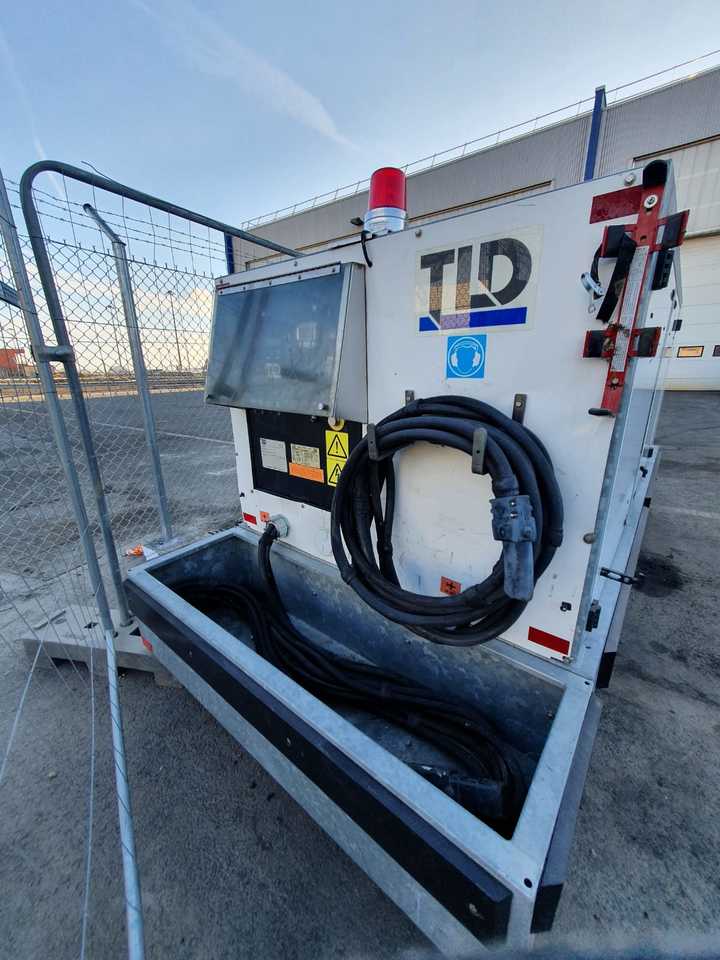 Unidade de energia terrestre GPU TLD 4090-T-CUP 28DC: foto 7