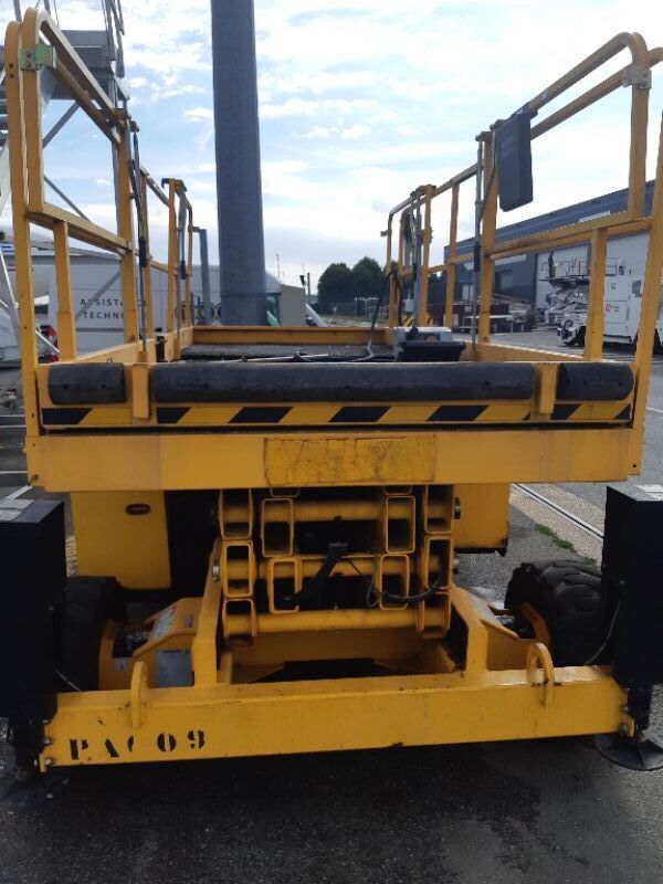 HAULOTTE 12SX - Plataforma aérea: foto 2 HAULOTTE 12SX - Plataforma aérea: foto 2