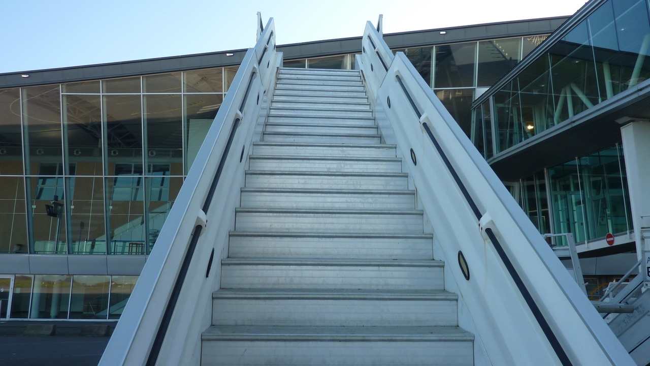 TLD Passenger stairs ABS580 - Escada de passageiros: foto 3 TLD Passenger stairs ABS580 - Escada de passageiros: foto 3