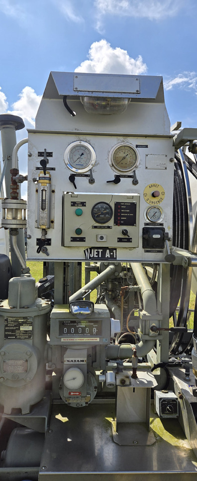 Renault JetA1 - Veículo municipal/ Especial: foto 5 Renault JetA1 - Veículo municipal/ Especial: foto 5