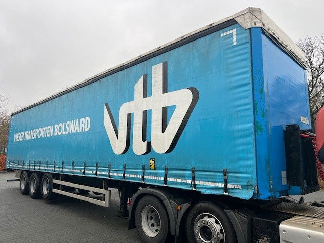 Kögel 24 - Semi-reboque de lona: foto 4 Kögel 24 - Semi-reboque de lona: foto 4