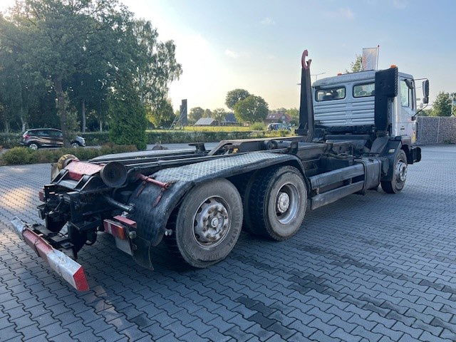 MAN 26.364 6x2 - Camião chassi: foto 3 MAN 26.364 6x2 - Camião chassi: foto 3