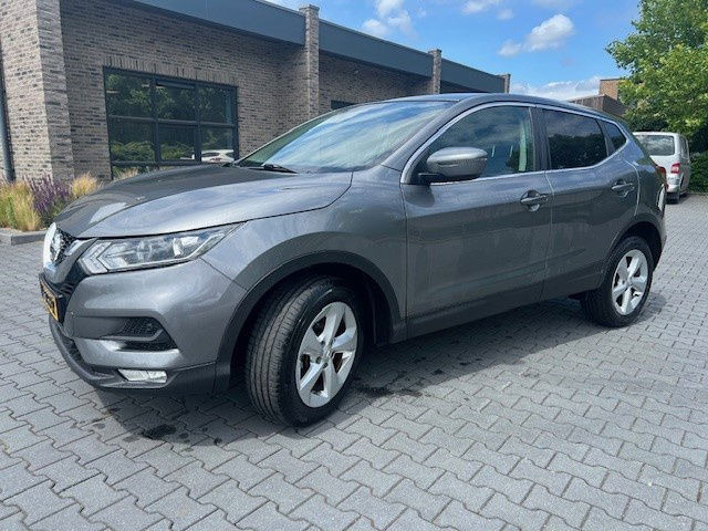Nissan Qashqai 1.2 - SUV: foto 1 Nissan Qashqai 1.2 - SUV: foto 1