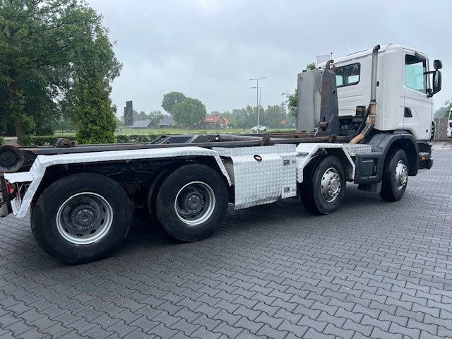 Scania R124-420 .420 8x4 - Camião transportador de contêineres/ Caixa móvel: foto 5 Scania R124-420 .420 8x4 - Camião transportador de contêineres/ Caixa móvel: foto 5