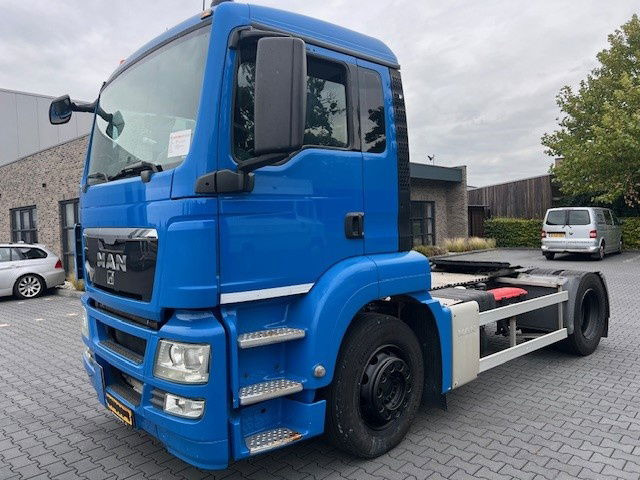 MAN TGS 18.320 .320 - Tractor: foto 1 MAN TGS 18.320 .320 - Tractor: foto 1