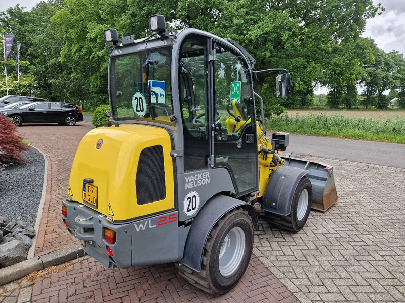 WACKER NEUSON WL 25 - Pá carregadora de rodas: foto 4 WACKER NEUSON WL 25 - Pá carregadora de rodas: foto 4