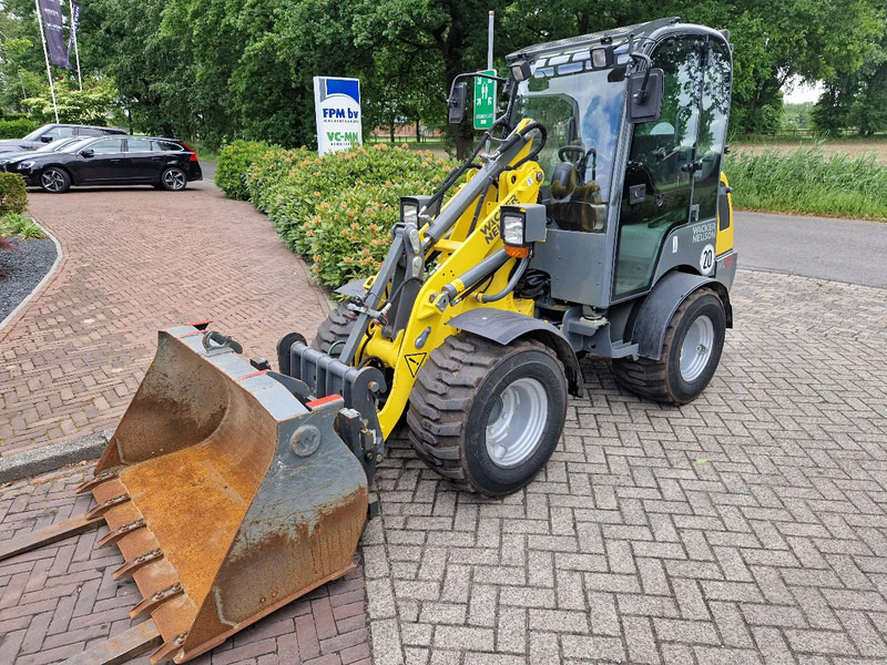 WACKER NEUSON WL 25 - Pá carregadora de rodas: foto 1 WACKER NEUSON WL 25 - Pá carregadora de rodas: foto 1