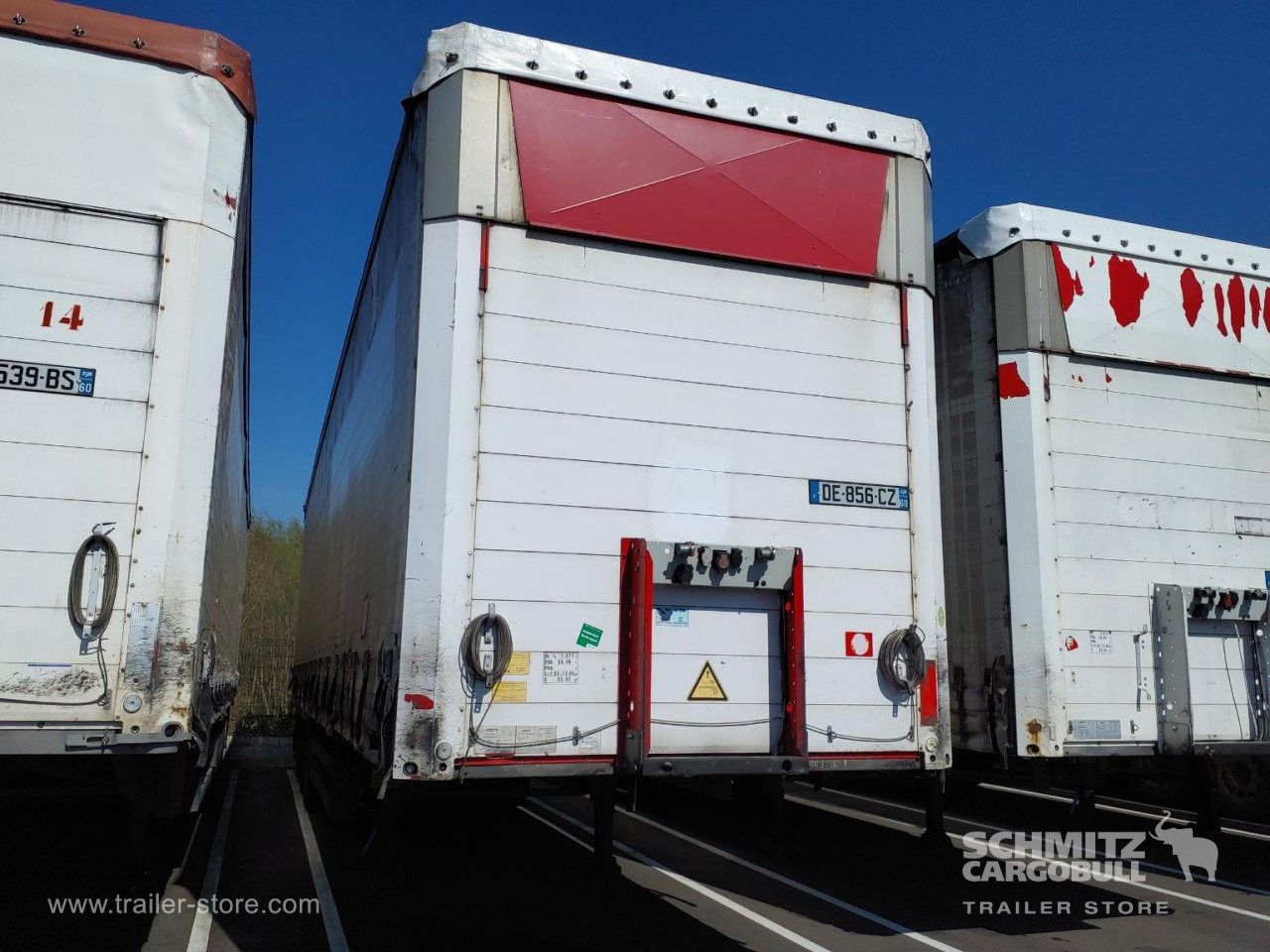 SCHMITZ Curtainsider Mega - Semi-reboque de lona: foto 1 SCHMITZ Curtainsider Mega - Semi-reboque de lona: foto 1