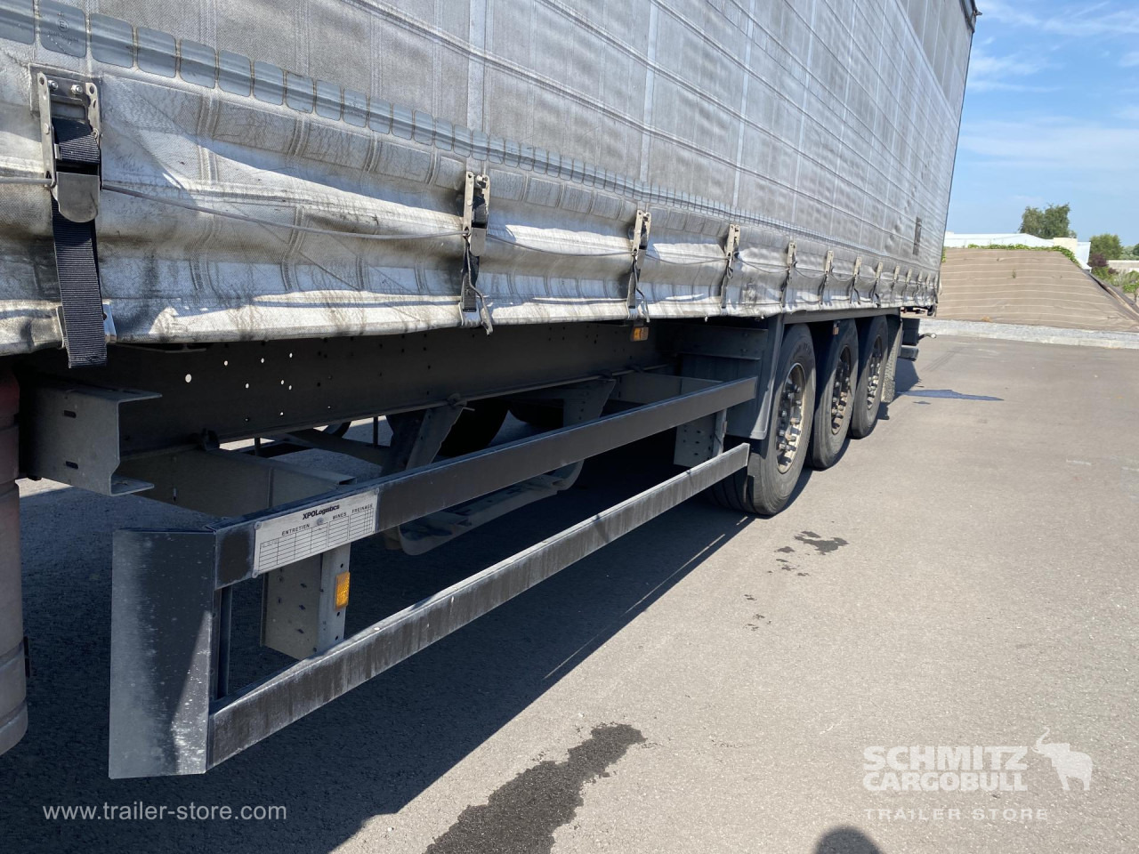 SCHMITZ Curtainsider Standard - Semi-reboque de lona: foto 5 SCHMITZ Curtainsider Standard - Semi-reboque de lona: foto 5
