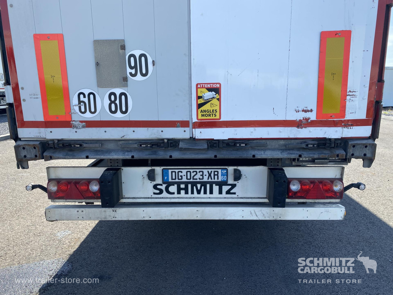SCHMITZ Curtainsider Standard - Semi-reboque de lona: foto 2 SCHMITZ Curtainsider Standard - Semi-reboque de lona: foto 2