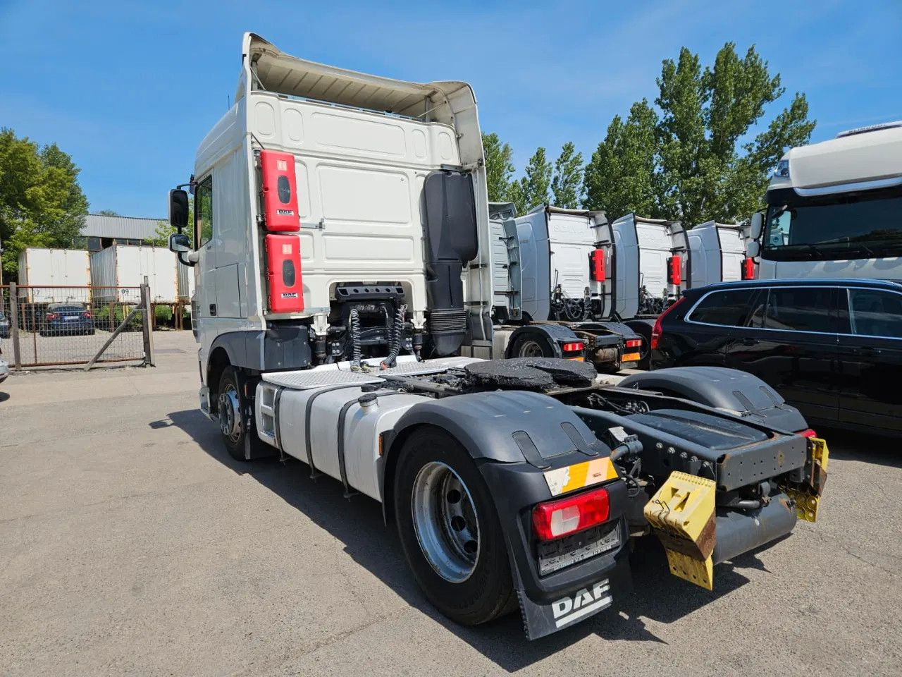 DAF XF 460 Space Cab Standklima 1 units - Tractor: foto 3 DAF XF 460 Space Cab Standklima 1 units - Tractor: foto 3