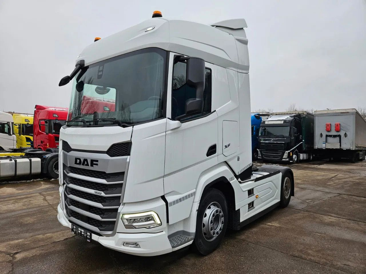 DAF XF 480 Brand NEW! Full Spoiler, Reversing Camera - Tractor: foto 1 DAF XF 480 Brand NEW! Full Spoiler, Reversing Camera - Tractor: foto 1