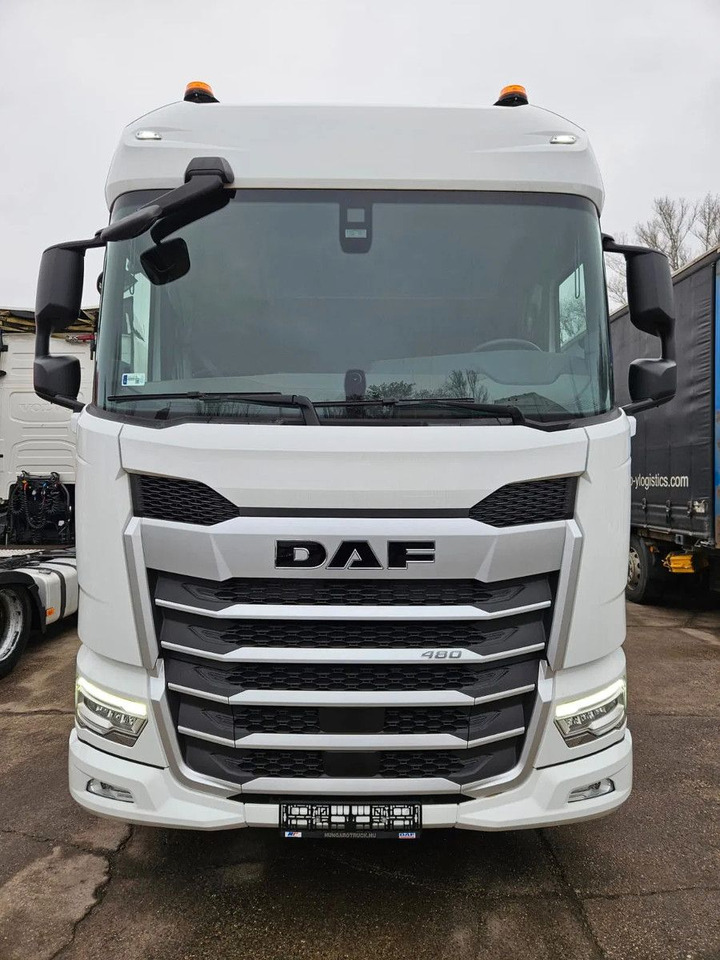 DAF XF 480 Brand NEW! Full Spoiler, Reversing Camera - Tractor: foto 2 DAF XF 480 Brand NEW! Full Spoiler, Reversing Camera - Tractor: foto 2