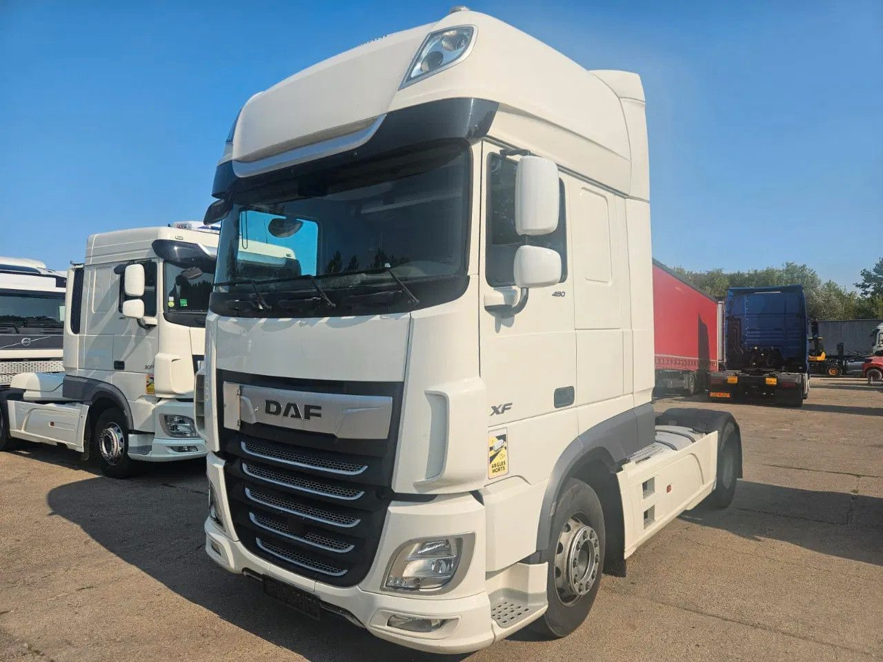 DAF XF 480 SSC-Standard-StandKlima-9 Units - Tractor: foto 1 DAF XF 480 SSC-Standard-StandKlima-9 Units - Tractor: foto 1