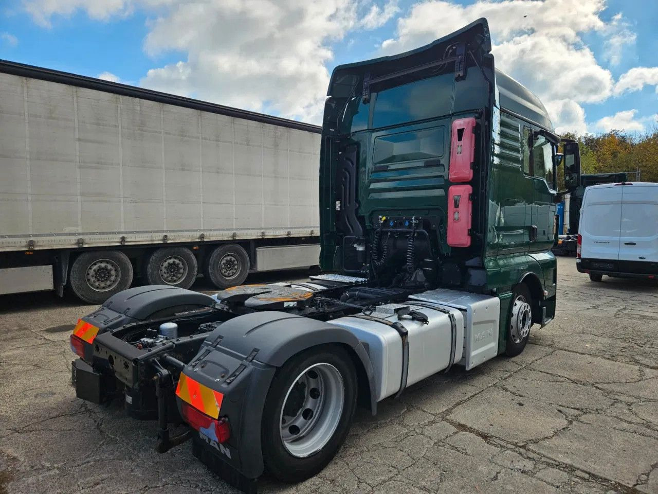 MAN TGX 18.470 XLX-Mega-Retarder-Standklima 4 units - Tractor: foto 4 MAN TGX 18.470 XLX-Mega-Retarder-Standklima 4 units - Tractor: foto 4
