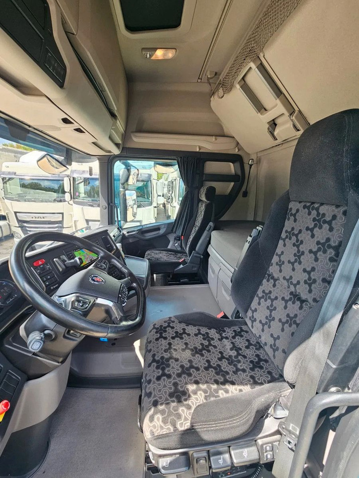 Tractor Scania R500 Standard-Turquoise-Standklima-Big NAVI-Hydr: foto 11