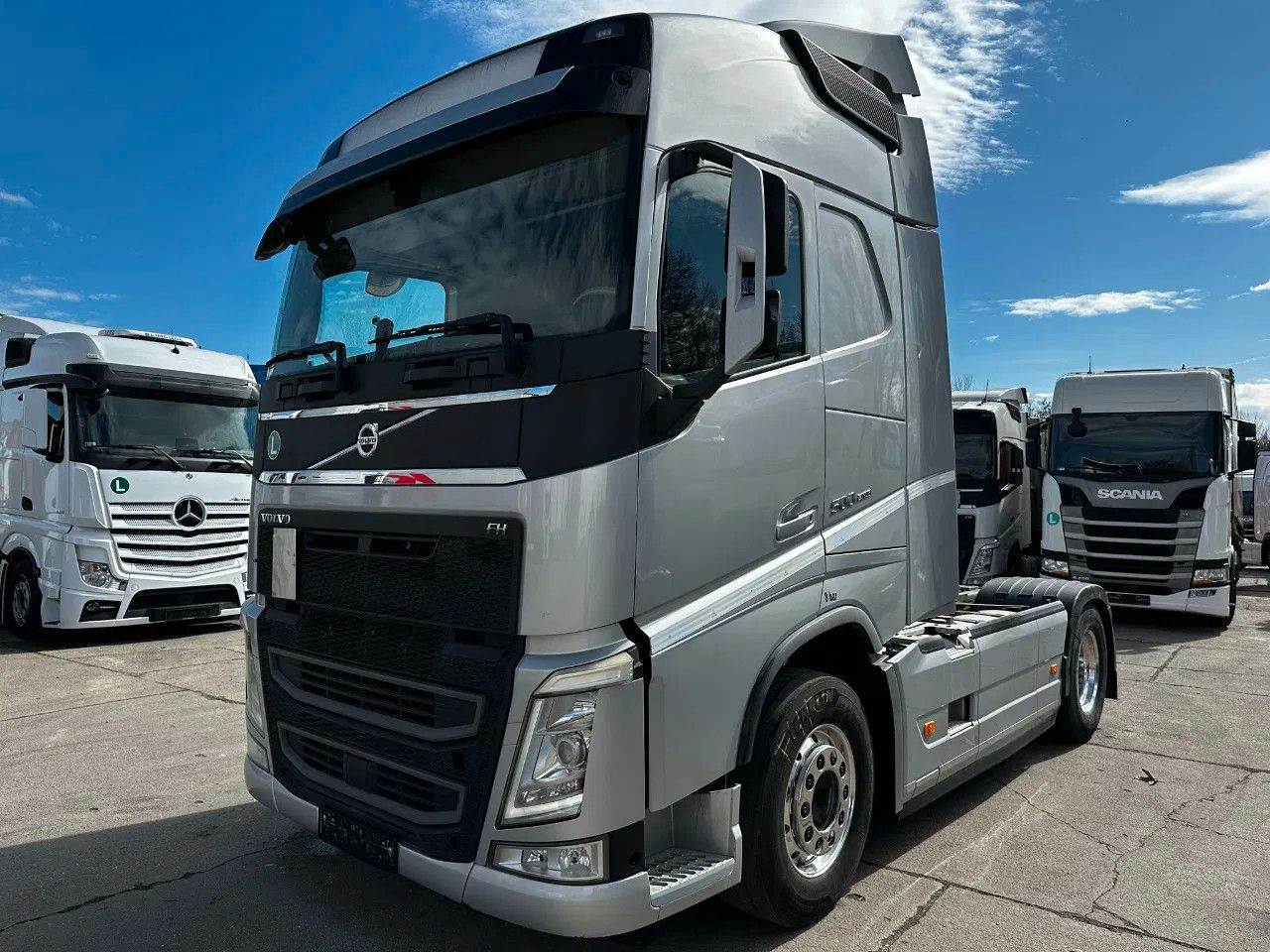Volvo FH 500 Standard, I Park, ACC, DAS-1 Unit - Tractor: foto 1 Volvo FH 500 Standard, I Park, ACC, DAS-1 Unit - Tractor: foto 1