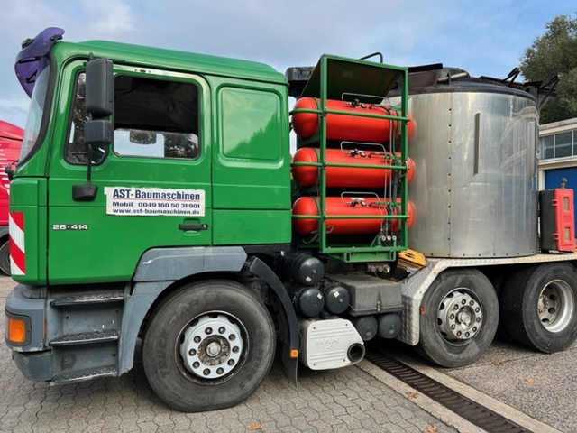 LKW MAN Asphaltkocher Bitumen Mastic mit Isolierung 26.414 - Máquina de asfalto: foto 5 LKW MAN Asphaltkocher Bitumen Mastic mit Isolierung 26.414 - Máquina de asfalto: foto 5