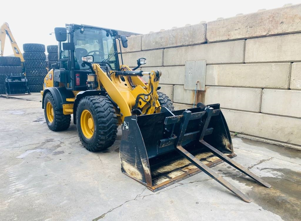 CAT 908-14a - Pá carregadora de rodas: foto 4 CAT 908-14a - Pá carregadora de rodas: foto 4