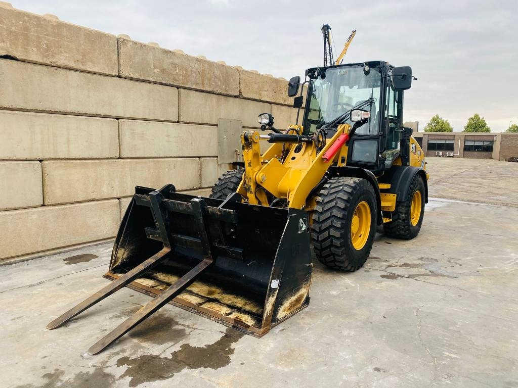 CAT 908-14a - Pá carregadora de rodas: foto 3 CAT 908-14a - Pá carregadora de rodas: foto 3