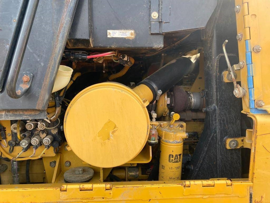 Pá carregadoras de rastos CAT 963 C: foto 9