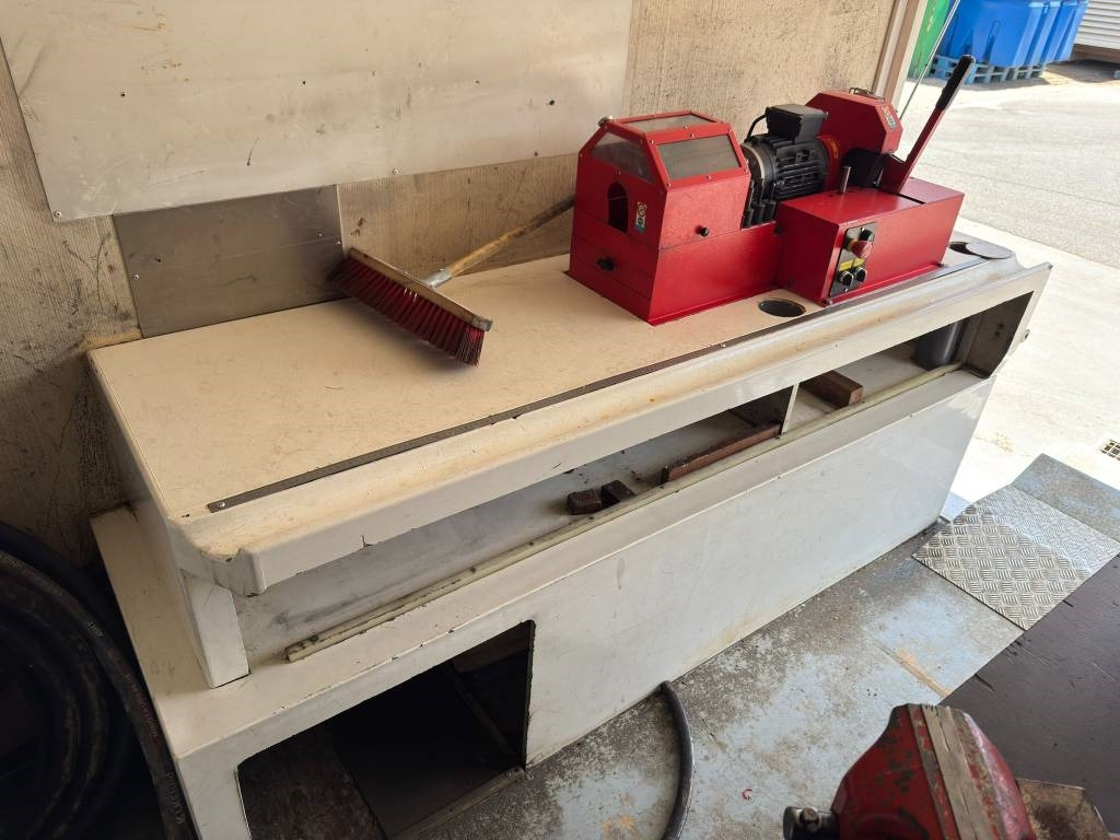 Mercedes-Benz Sprinter 2.2 Ambulance - Máquina de construção: foto 3 Mercedes-Benz Sprinter 2.2 Ambulance - Máquina de construção: foto 3