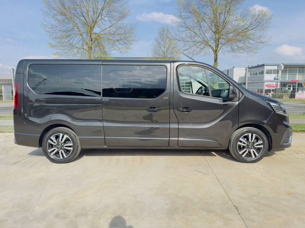 Renault Trafic 2.0 dCi 125 - Furgão compacto: foto 3 Renault Trafic 2.0 dCi 125 - Furgão compacto: foto 3