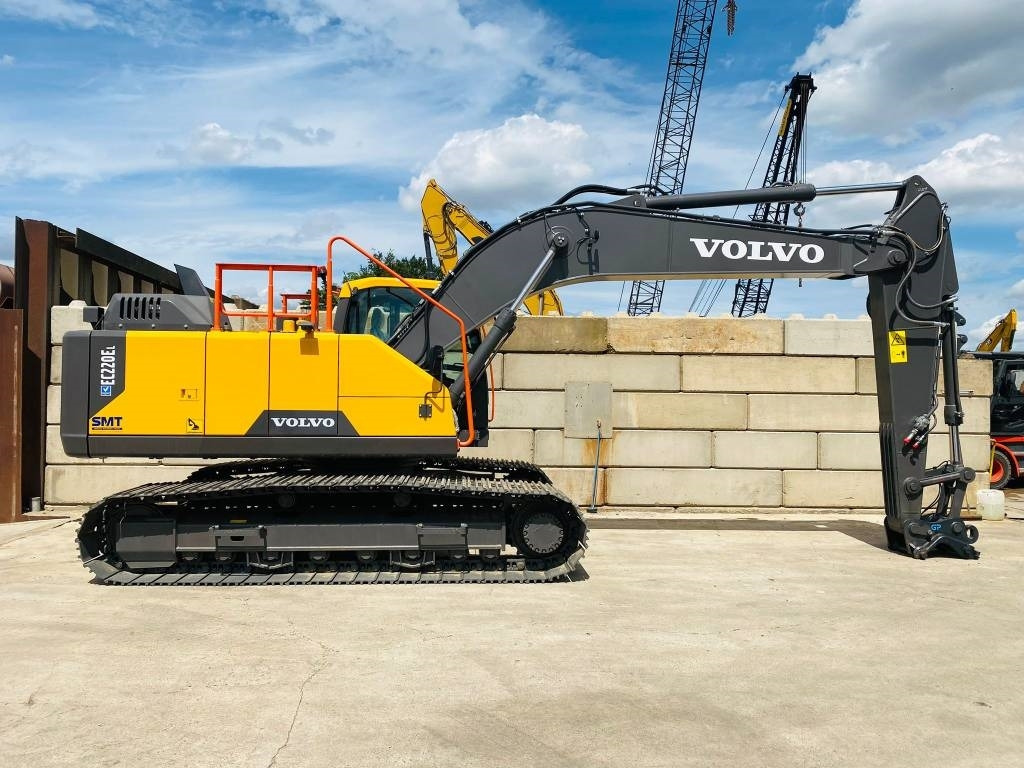 Volvo ec220el - Escavadora de rastos: foto 2 Volvo ec220el - Escavadora de rastos: foto 2