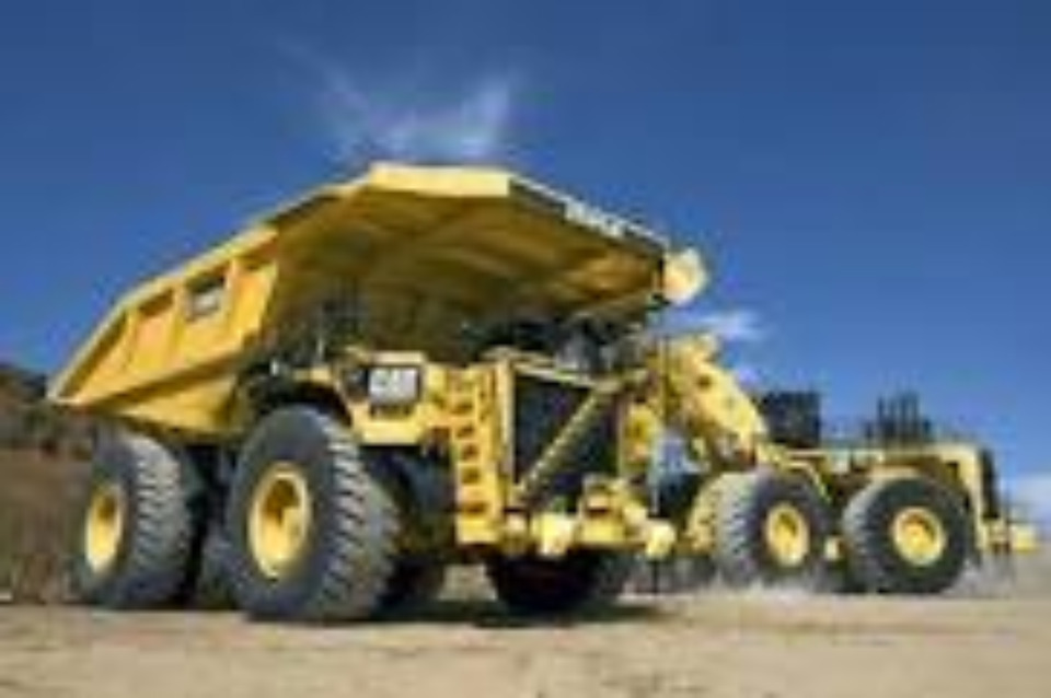 Baumaschinen- / Landmaschinen- Mechaniker Vollzeit / Teilzeit - Caminhão fora de estrada: foto 1 Baumaschinen- / Landmaschinen- Mechaniker Vollzeit / Teilzeit - Caminhão fora de estrada: foto 1