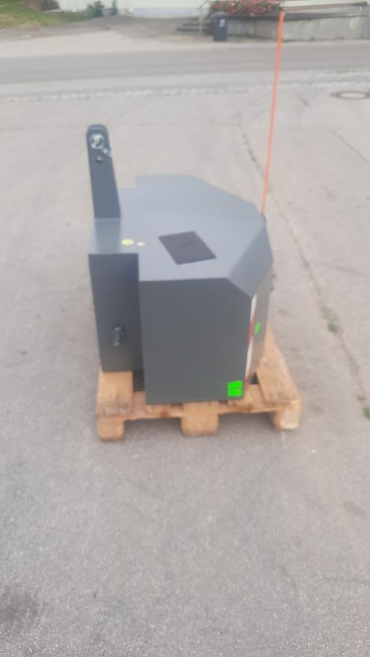 Frontgewicht Ballast Heckgewicht 1000kg Traktor Gewicht Fendt - Contrapeso: foto 4 Frontgewicht Ballast Heckgewicht 1000kg Traktor Gewicht Fendt - Contrapeso: foto 4
