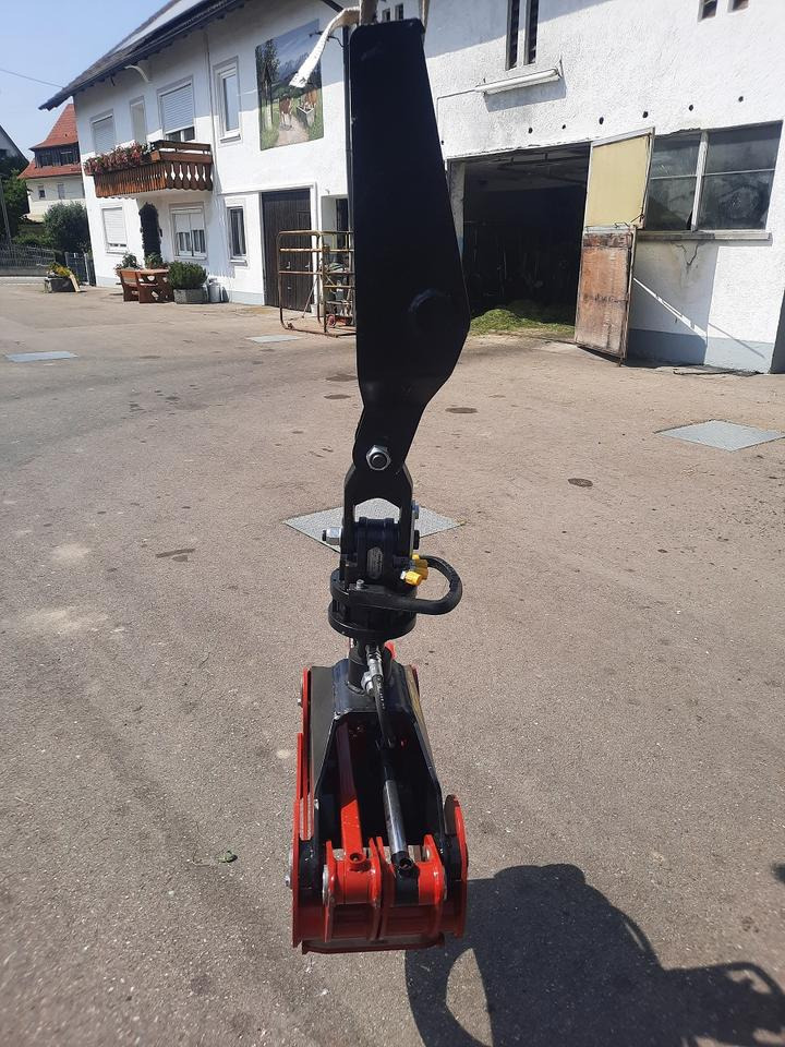 Holzgreifer Holzzangen Forstgreifer Rückezange Minibagger Yanmar - Garra: foto 4 Holzgreifer Holzzangen Forstgreifer Rückezange Minibagger Yanmar - Garra: foto 4