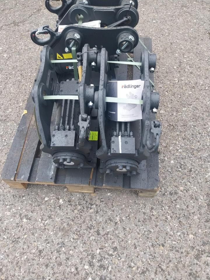 Rädlinger Tilt 2,5 - 6 to Powertilt Minibagger MS 03 Sany 35 - Tiltrotator por Mini escavadeira: foto 2 Rädlinger Tilt 2,5 - 6 to Powertilt Minibagger MS 03 Sany 35 - Tiltrotator por Mini escavadeira: foto 2