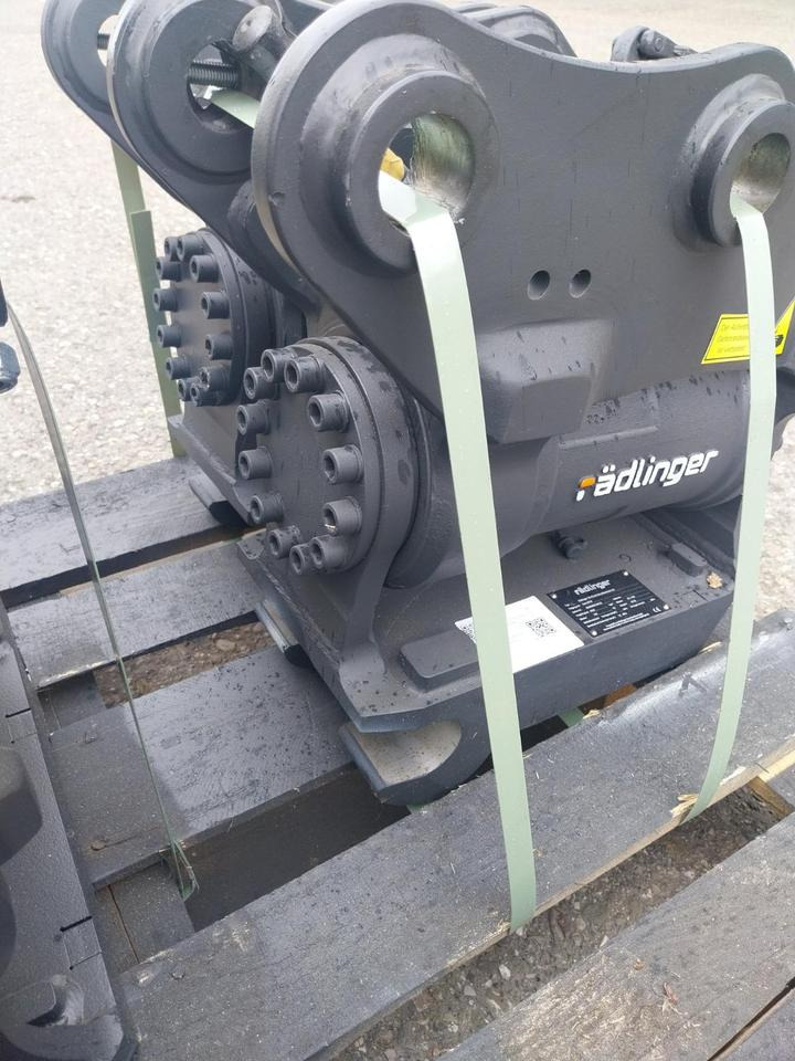 Rädlinger Tilt 2,5 - 6 to Powertilt Minibagger MS 03 Sany 35 - Tiltrotator por Mini escavadeira: foto 3 Rädlinger Tilt 2,5 - 6 to Powertilt Minibagger MS 03 Sany 35 - Tiltrotator por Mini escavadeira: foto 3