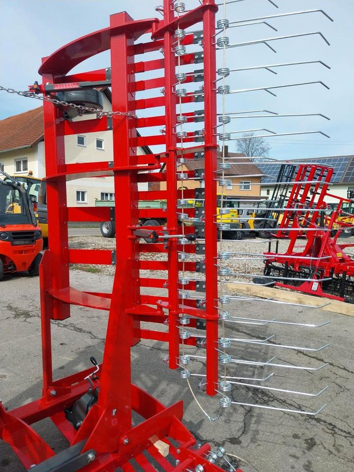 Weidelüfter 6m Wiesenstriegel Wiesenegge Grünlandpflege Striegel - Grade de dentes flexíveis: foto 5 Weidelüfter 6m Wiesenstriegel Wiesenegge Grünlandpflege Striegel - Grade de dentes flexíveis: foto 5