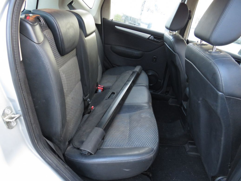 MERCEDES-BENZ A-Klasse 200 Avantgarde PKW - Camião: foto 3 MERCEDES-BENZ A-Klasse 200 Avantgarde PKW - Camião: foto 3