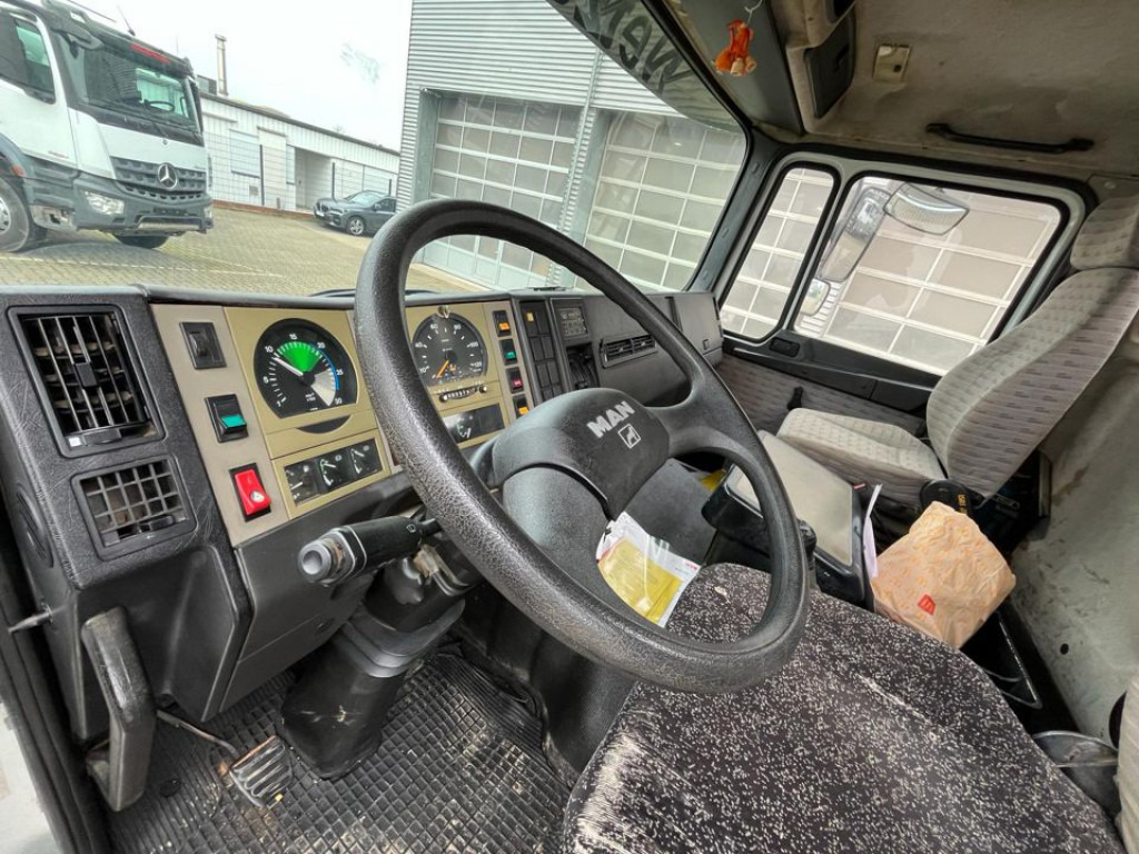 MAN MAN F90 2-Achs Kipper Kran 18.232 FK Palf. PK 8000 - Camião basculante, Camião grua: foto 5 MAN MAN F90 2-Achs Kipper Kran 18.232 FK Palf. PK 8000 - Camião basculante, Camião grua: foto 5