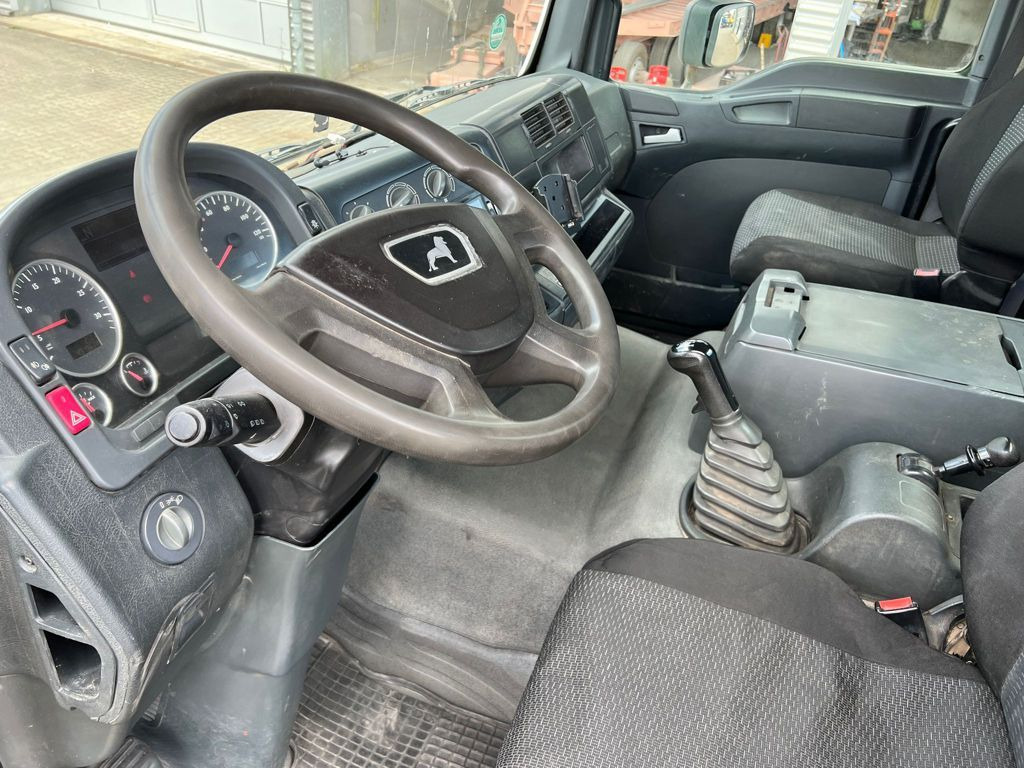 MAN TG-M 18.290 4x2 Absetzkipper Meiller sehr schön - Camião basculante: foto 5 MAN TG-M 18.290 4x2 Absetzkipper Meiller sehr schön - Camião basculante: foto 5