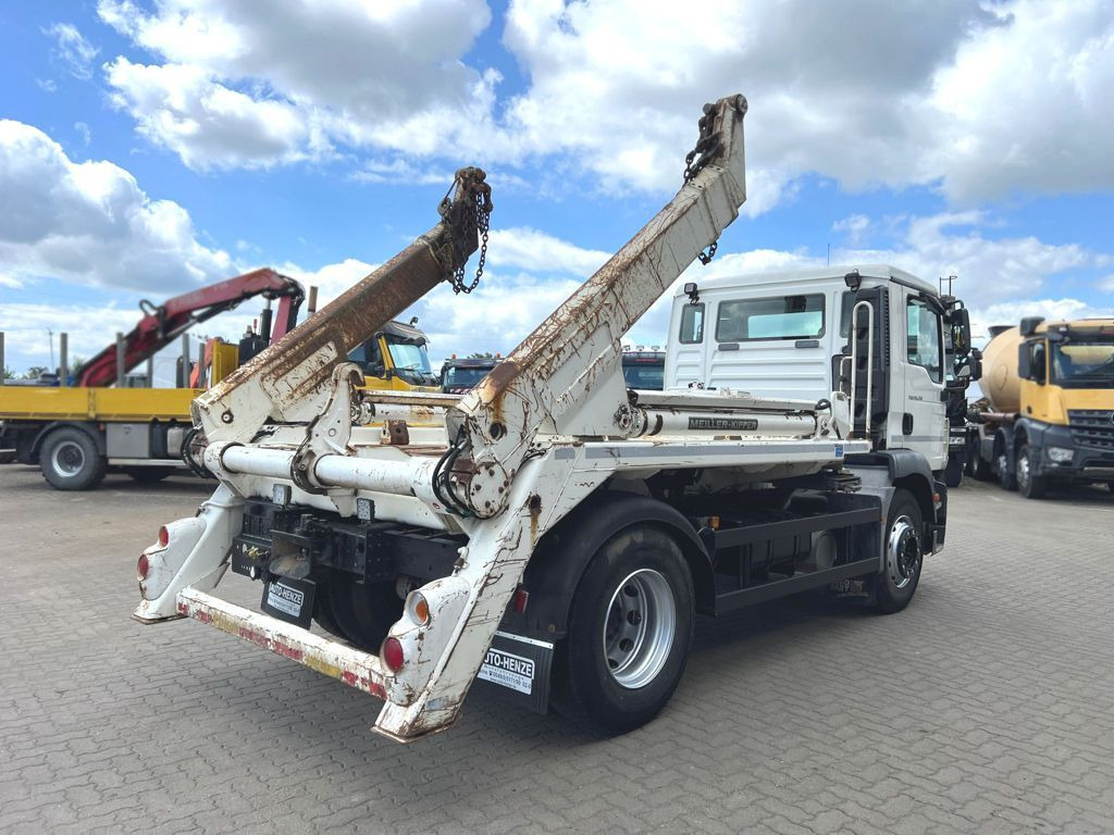MAN TG-M 18.290 4x2 Absetzkipper Meiller sehr schön - Camião basculante: foto 4 MAN TG-M 18.290 4x2 Absetzkipper Meiller sehr schön - Camião basculante: foto 4