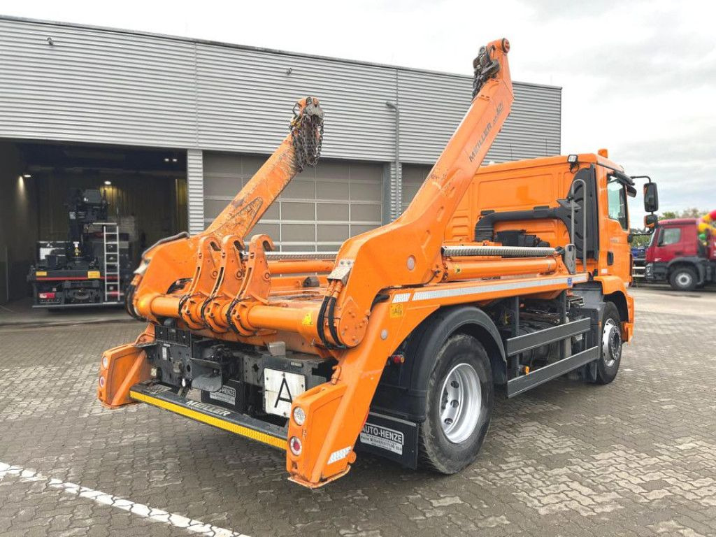 MAN TG-M 18.320 4x2 Absetzkipper Meiller, Funk, 98TK - Camião multibenne: foto 3 MAN TG-M 18.320 4x2 Absetzkipper Meiller, Funk, 98TK - Camião multibenne: foto 3