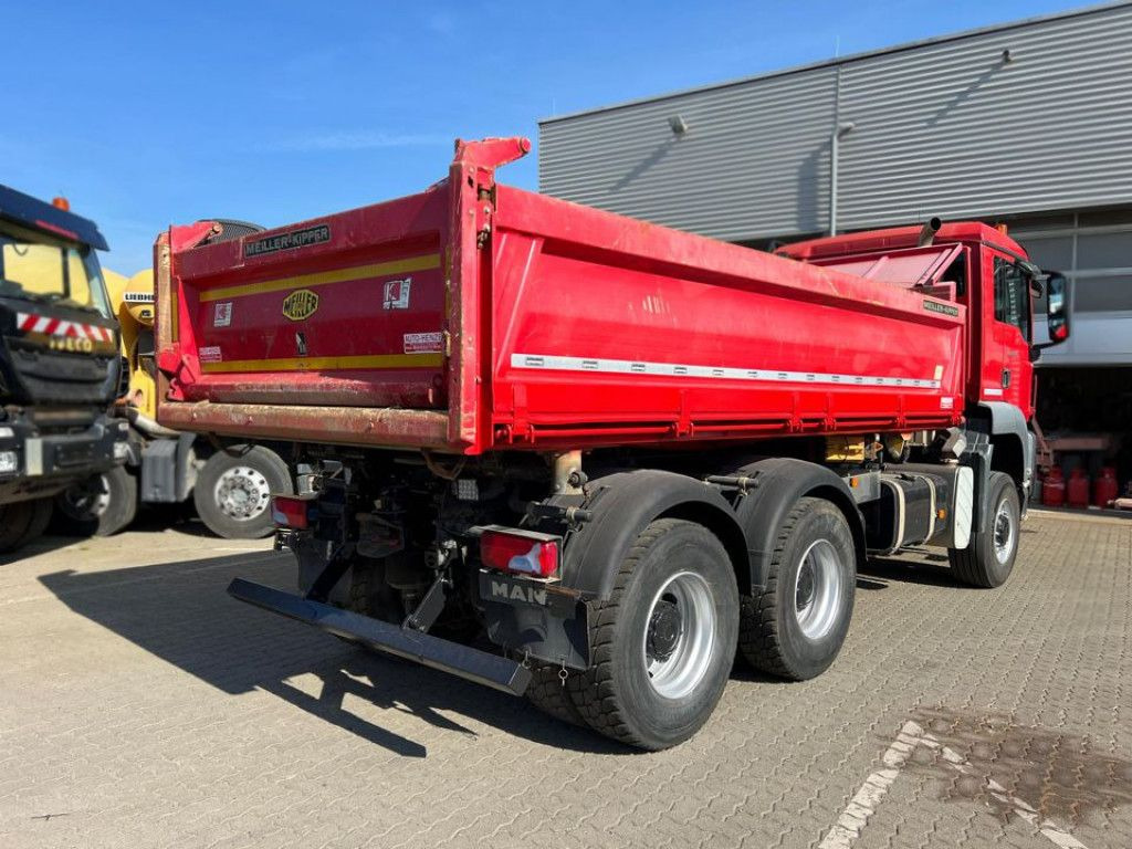 MAN TG-S 26.440 6x6 3-Achs Allradkipper Bordmatik - Camião basculante: foto 4 MAN TG-S 26.440 6x6 3-Achs Allradkipper Bordmatik - Camião basculante: foto 4