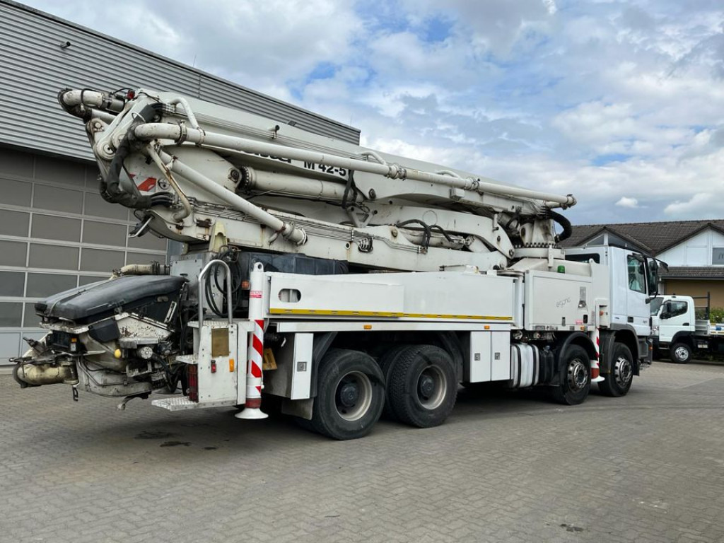 Autobomba de betão MERCEDES-BENZ Actros 3241 B 8x4  Betonpumpe Putzmeister 42m: foto 13