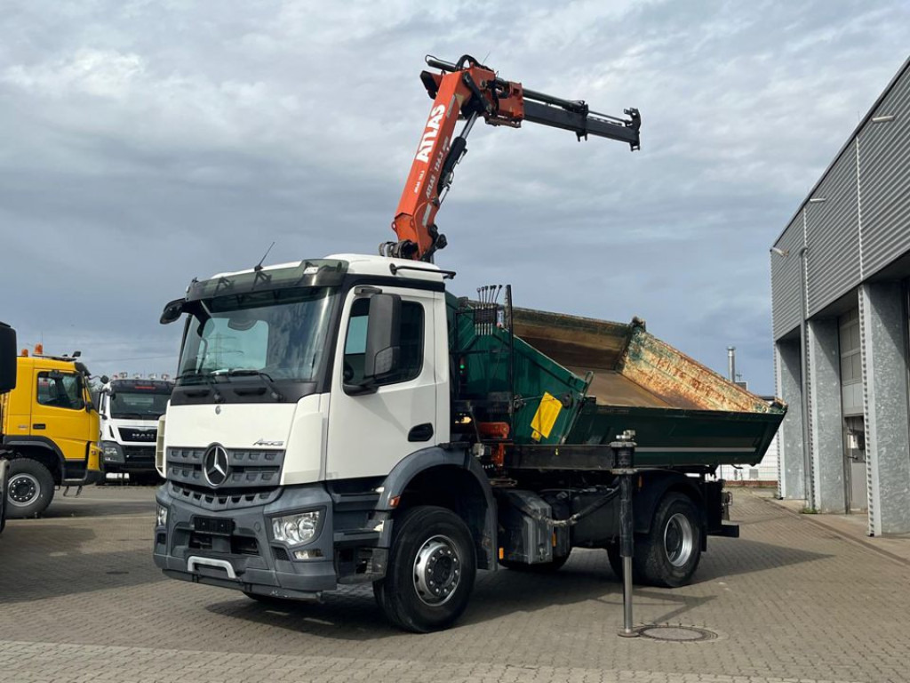 MERCEDES-BENZ Arocs 1835 K 2-Achs Kipper Kran Atlas 126.3 - Camião basculante, Camião grua: foto 1 MERCEDES-BENZ Arocs 1835 K 2-Achs Kipper Kran Atlas 126.3 - Camião basculante, Camião grua: foto 1