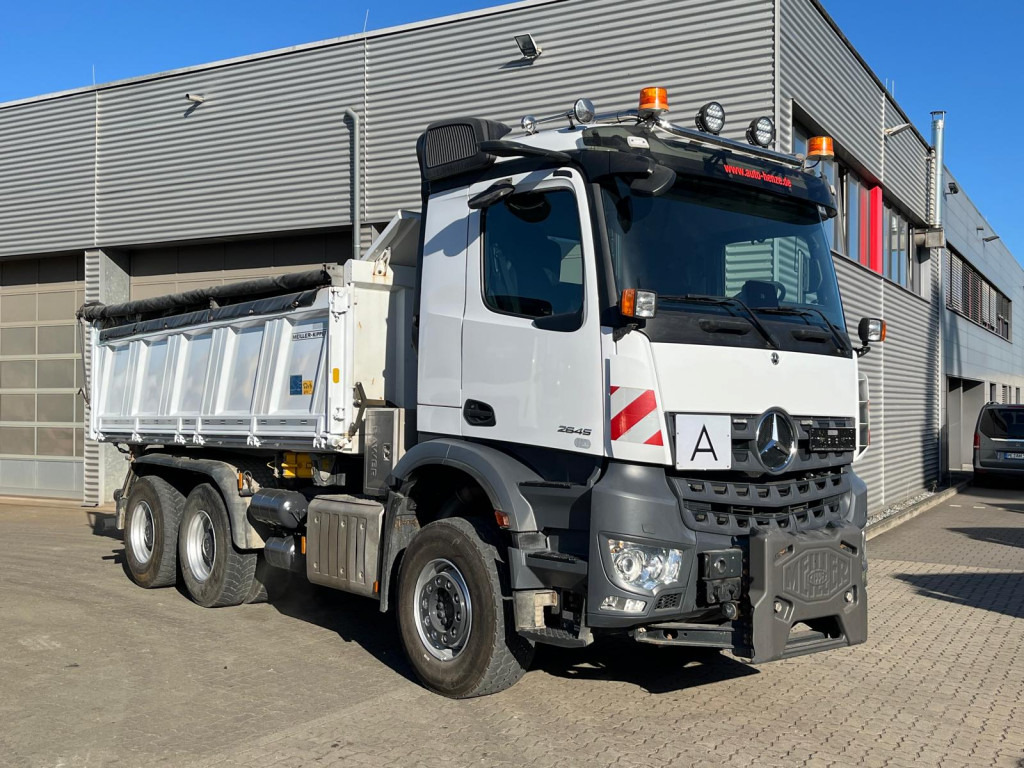 MERCEDES-BENZ Arocs 2645 K 6x4 3-Achs Kipper gr. Meiller Bordmatik 2 Stempel - Camião basculante: foto 5 MERCEDES-BENZ Arocs 2645 K 6x4 3-Achs Kipper gr. Meiller Bordmatik 2 Stempel - Camião basculante: foto 5