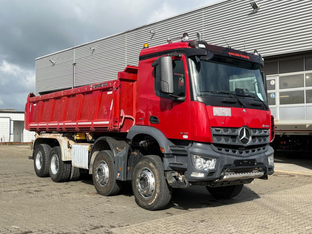 MERCEDES-BENZ Arocs 4143 8x4 4-Achs Kipper Meiller Bordmatik - Camião basculante: foto 4 MERCEDES-BENZ Arocs 4143 8x4 4-Achs Kipper Meiller Bordmatik - Camião basculante: foto 4